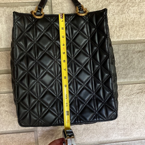 Zara purse. Black faux leather. Excellent condition. Used 2-3 times. - Picture 10 of 10